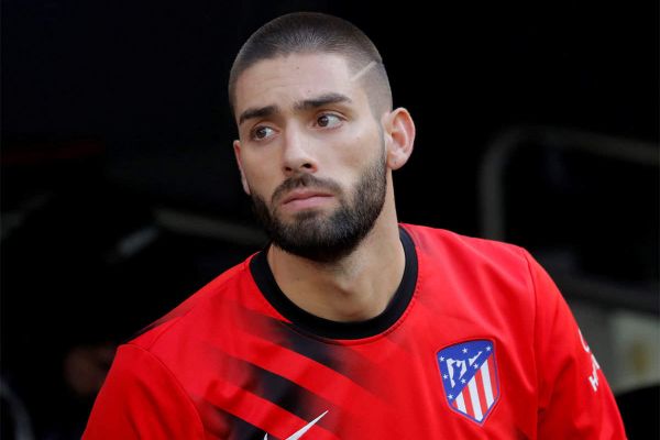 Yannick Carrasco Wiki, Age, Net Worth, Parents, Height, Wife, Instagram