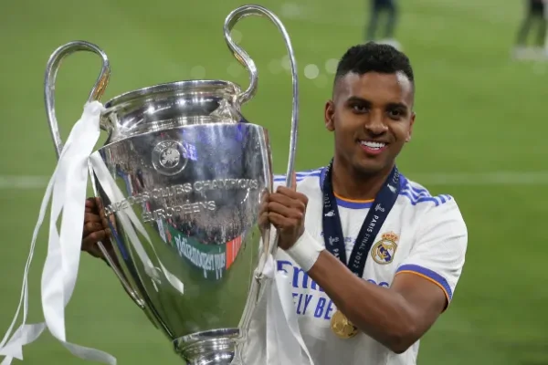 Rodrygo&rsquo;s Net Worth, Bio, Age, Parents, Girlfriend, Career, Body